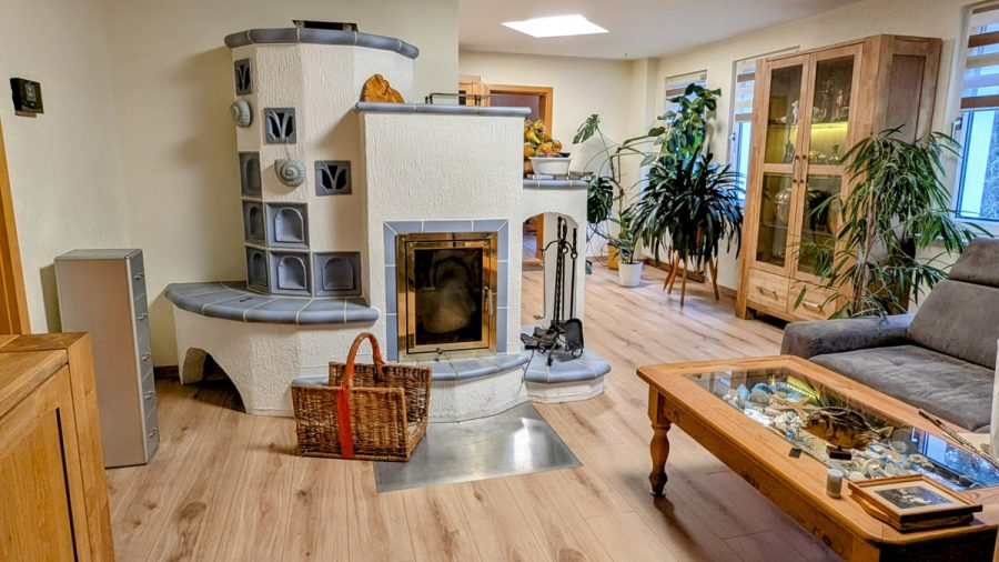 „FABELHAFT“ – FERIENWOHNUNGEN – mögliche 11% Rendite! – Lukrative Kapitalanlage mit verschiedensten Nutzungsmöglichkeiten in Bannewitz!, 01728 Bannewitz, Haus