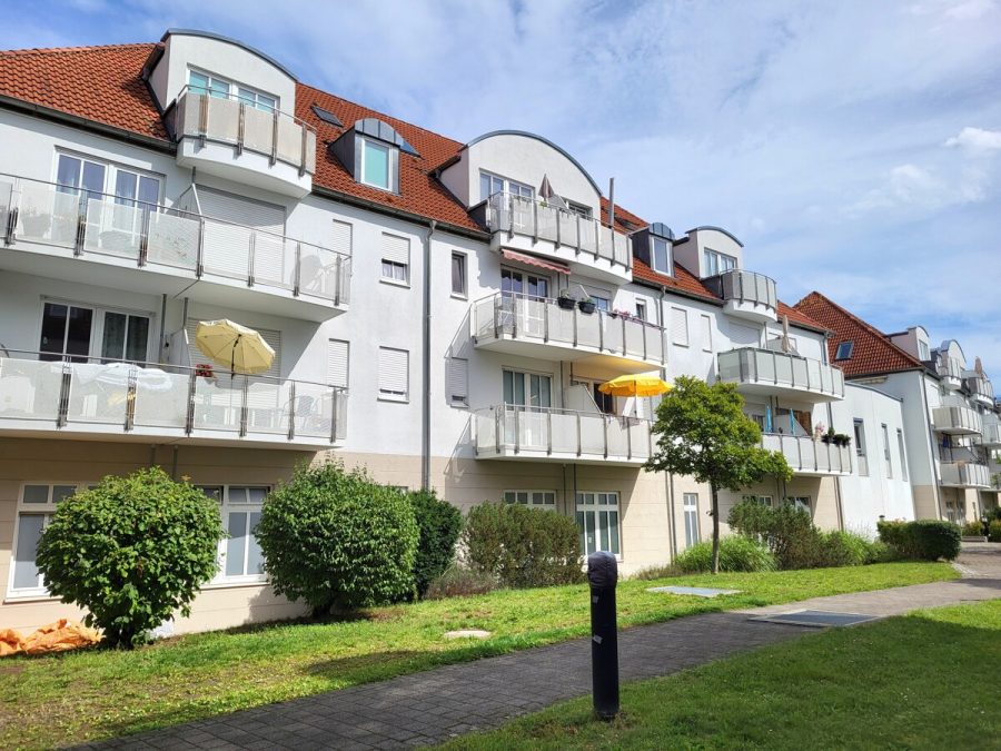Ihre Chance in Coswig – Zwei Eigentumswohnungen als Rendite-Duo!, 01640 Coswig, Etagenwohnung